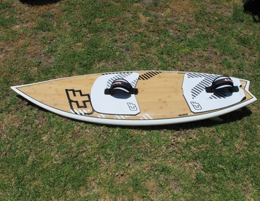 Kitesurfing Review and Test - Crazy Fly Taurin 5'8 2013