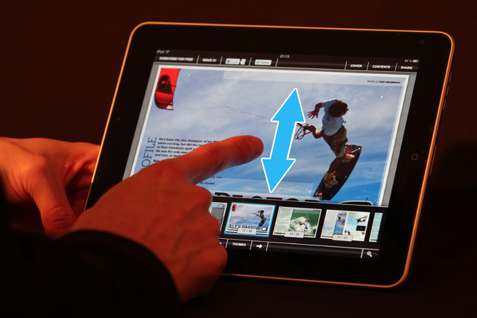 Swipe-Up-Down-to-Show-Hide-Thumbs