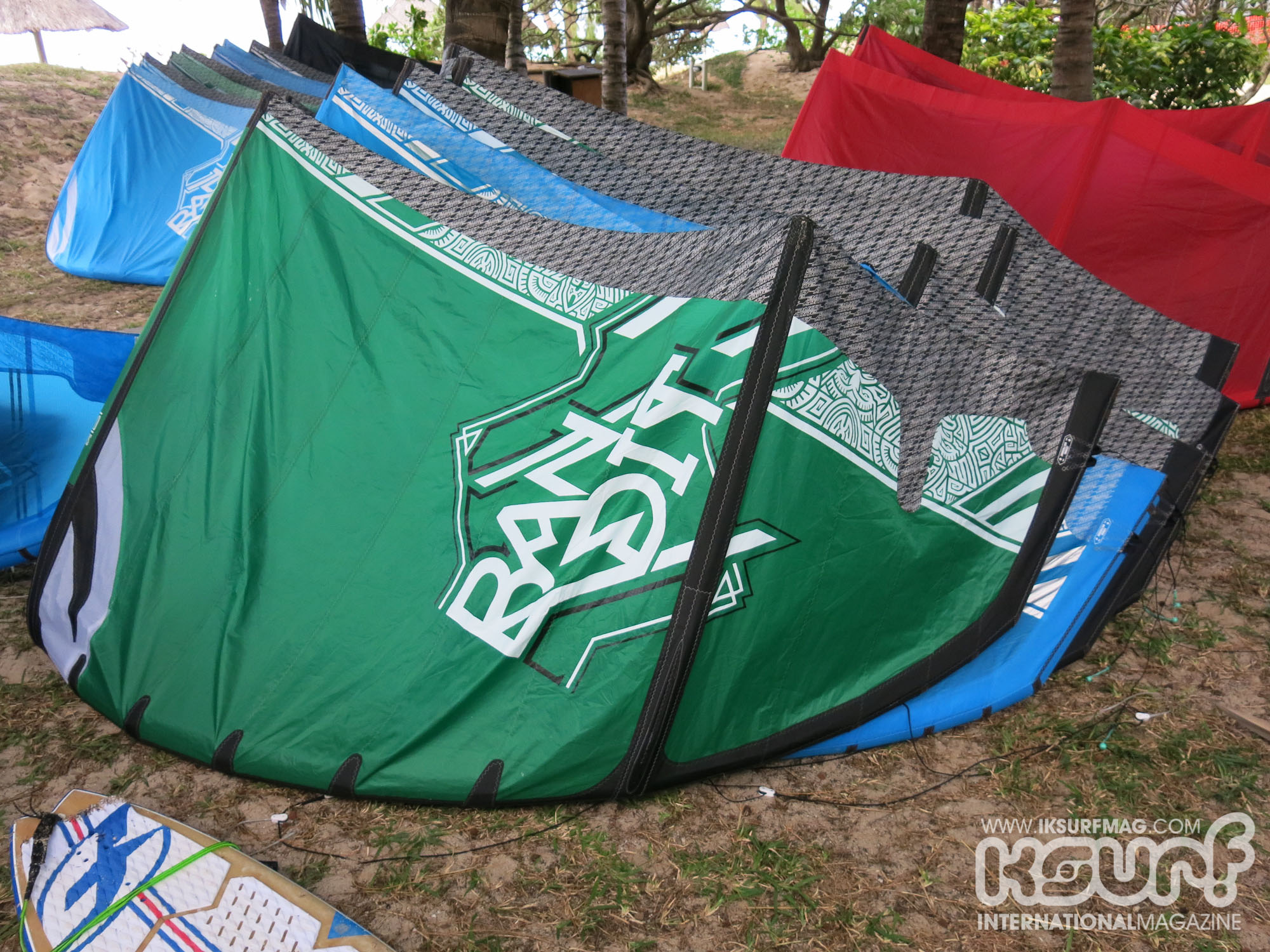 Plenty of kites here to test!