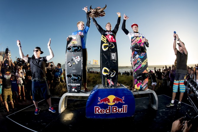Steven Akkersdijk, Kevin Langeree and Ruben Lenten celebrate on the Podium!