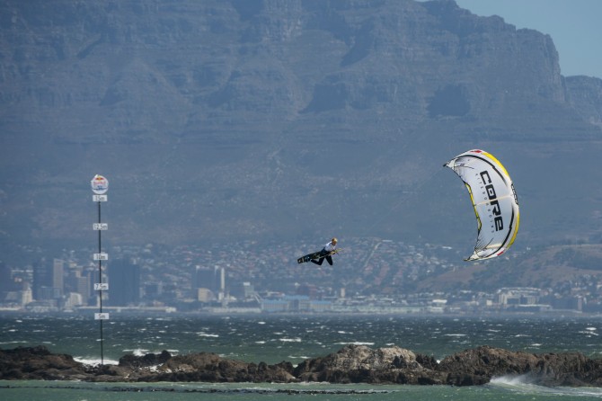 Steven Akkersdijk was consistently getting level with his kite.