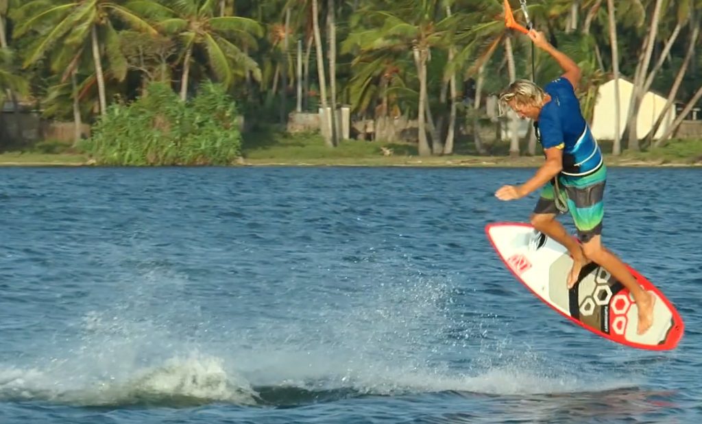 Strapless Pop to Blind with Ole