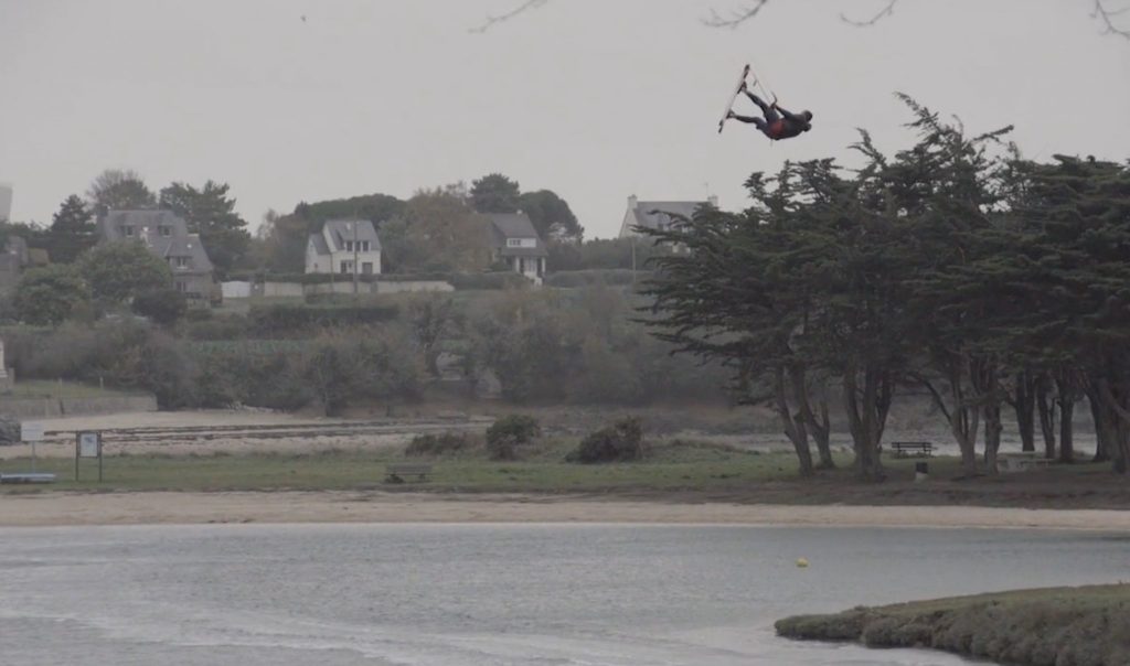 Extreme Kitesurfing In BZH