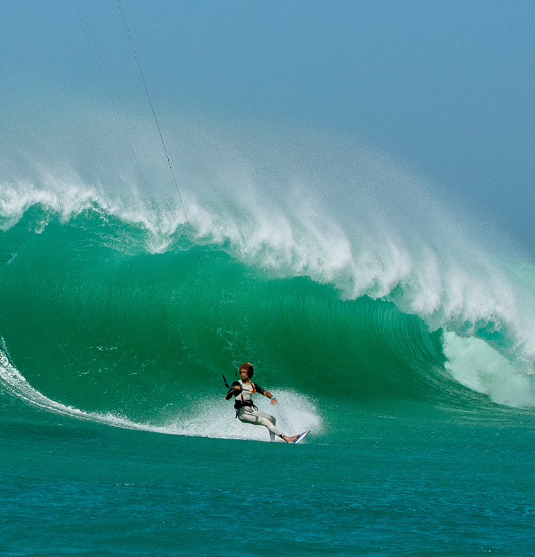 What is the Average Cost of Kitesurfing?