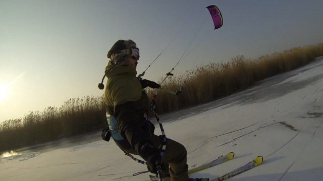 Kiten auf Eis und Schnee