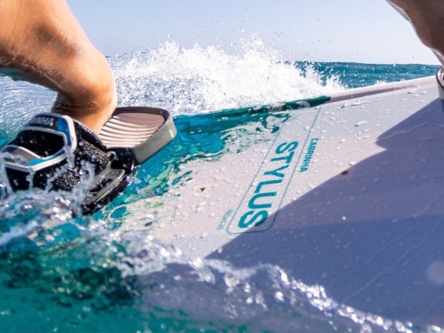 caribou 専用 BRIEFING KINASH CYCLE Naish Sync Control Bar 2025 Model – adventurekiteboarding.com