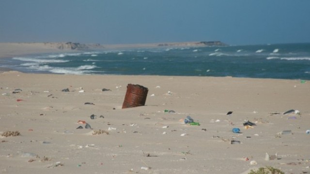 Dakhla Beach Clean by and for Kiteboarders!