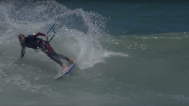 Riding Waves: Backside - Kitesurfing Technique & Tips