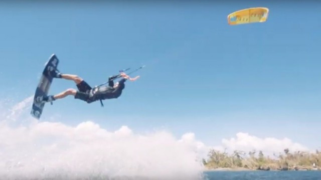 Stefan En La Playa (Part #2)