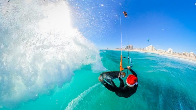Christmas Kitesurfing in South Africa - Luke McGillewie