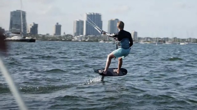 Kite & Wing Surfing for Youth Sailing (Cabrinha Kitesurfing)