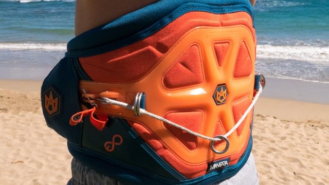 Kitesurfing Reviews - Manera EXO  2016