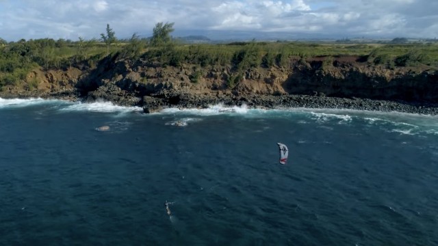 Naish Kiteboarding | Hover Microchip