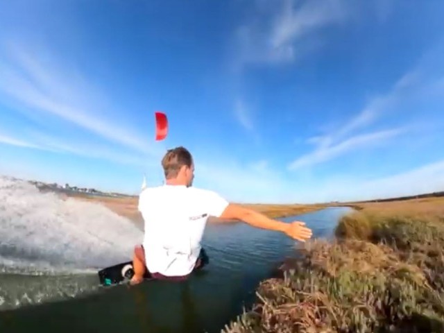 KITEBOARDER'S CREATIVITY HAS NO LIMITS