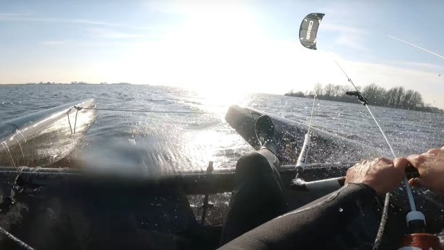 Big Kite + Full Carbon Catamaran = A Lot Of Fun!