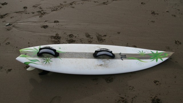 Kitesurfing Reviews - JN Kites Fish 5'5 2010