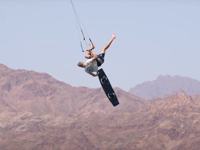 My FAVORITE tricks of 2022 // Kiteboarding recap