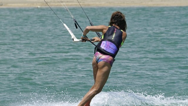 Kitesurfing Technique - Blind Slide Downloop Transition to Toeside
