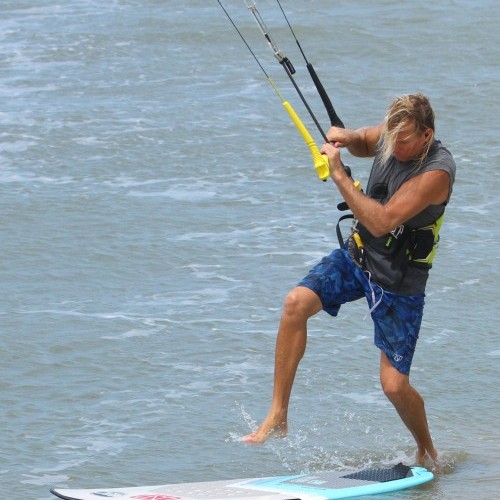 Strapless Toeside Beach Start Kitesurfing Technique