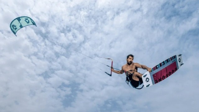 Duotone Dice 2022 Product Clip