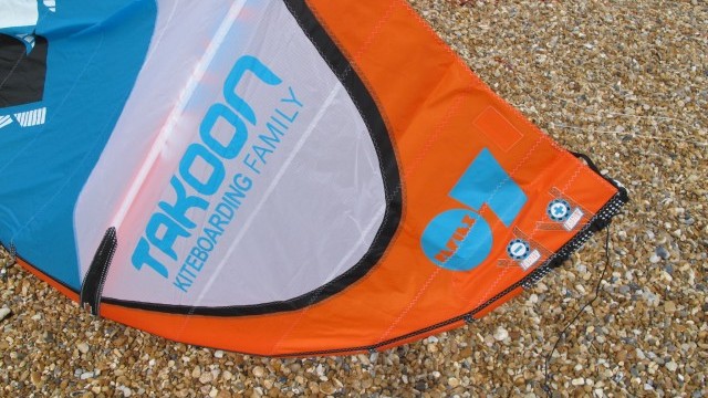 Kitesurfing Reviews - Takoon Reflex 7m 2012