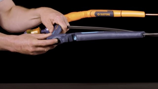 How to change the EVA Floaters on the Duotone Click Bar