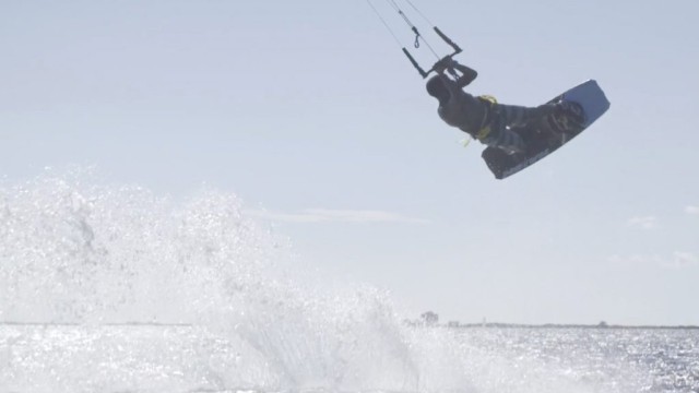 Ariel Corniel in Sicily: Naish Kiteboarding Collection 2017