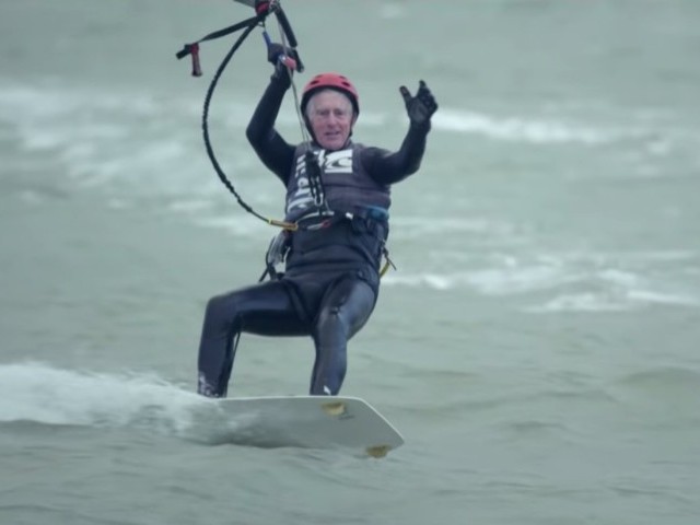 #KitersInIsolation - The 77 Year Old Kitesurfer