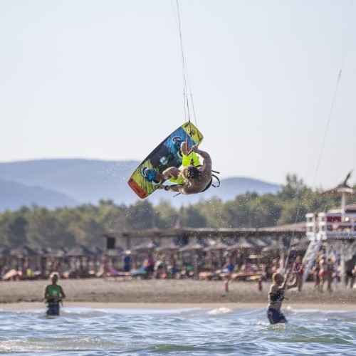 Ulcinj Kitesurfing Holiday and Travel Guide