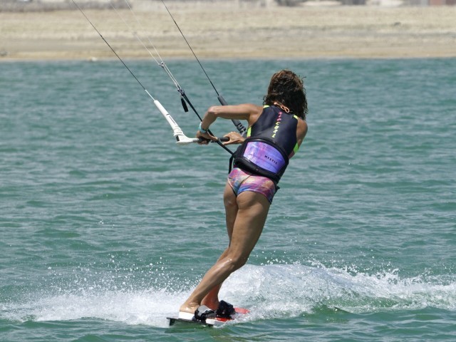 Blind Slide Downloop Transition to Toeside