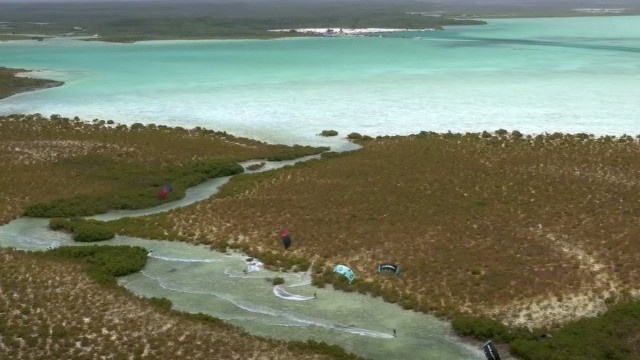 KNOT FUTURE "Summer Retreat" in Turks & Caicos.