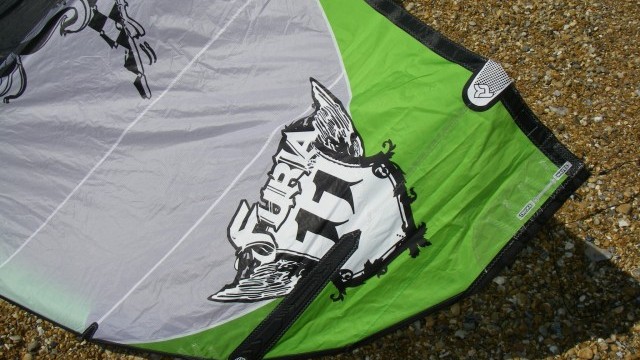 Kitesurfing Reviews - Takoon Furia 11m 2008