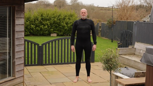 Kitesurfing Reviews - ION Products Seek Select Front Zip 4/3mm 2026