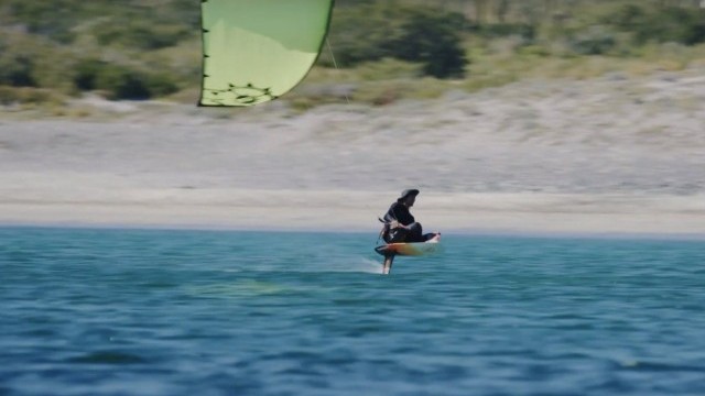 FRIENDLY COMPANION - Fred Hope - Slingshot Kiteboarding