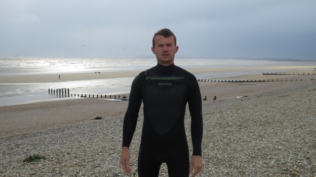 Kitesurfing Reviews - Mystic Legend 5/3mm 2015