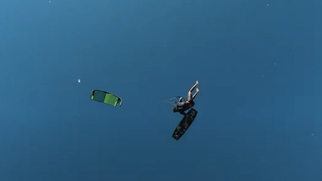 EPIC KITESURFING IN GREECE | SpaceX Kitesurfing