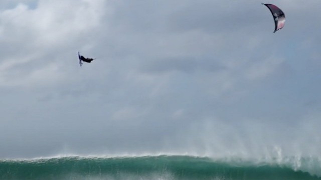 Airton Cozzolino destroying Tarifa