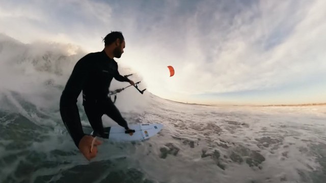 Raw Vlog: Surfing, Kiting and Train Surfing up The Weskus