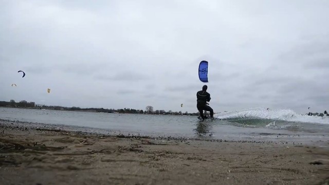 Surfing cold conditions - #kiteboarding winter in Denmark