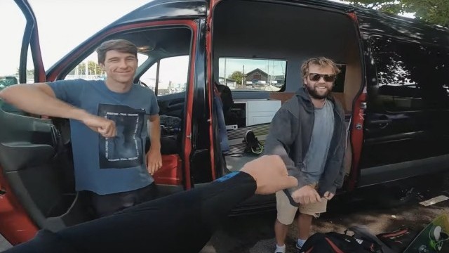 Kiteboarding with Aaron HADLOW & Sam LIGHT - Court In The Act Ep. 110