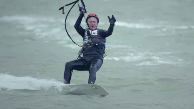 #KitersInIsolation - The 77 Year Old Kitesurfer