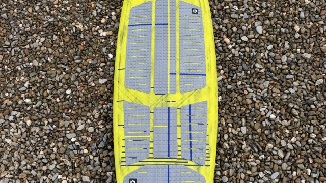 Kitesurfing Reviews - DUOTONE Blur D/LAB 2025