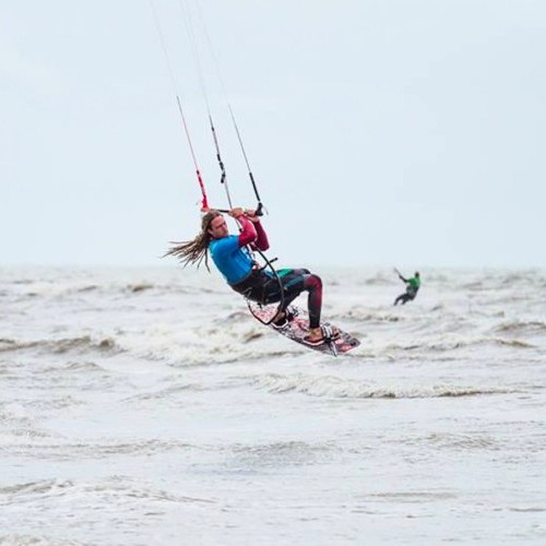 Camber Sands Kitesurfing Holiday and Travel Guide