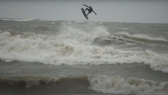 EXTREME Lake Erie Kitesurfing