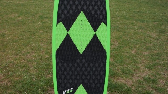 Kitesurfing Reviews - Ocean Rodeo Jester 2017