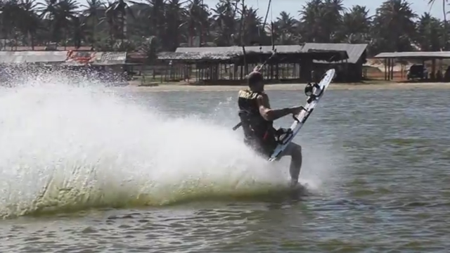 Trick 888: KickFlip Barefoot Slide Frontroll - Toby Braeuer Airstyle
