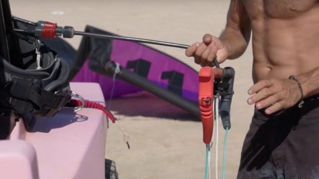 Self launch & self land with an anchor point  (Kiteboarding Tutorial)