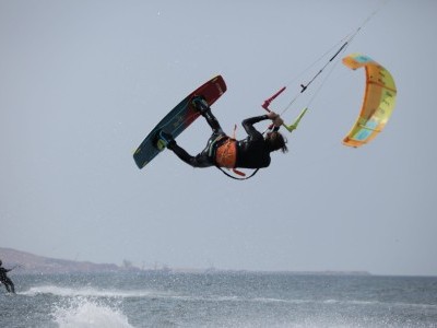 April Kitesurfing