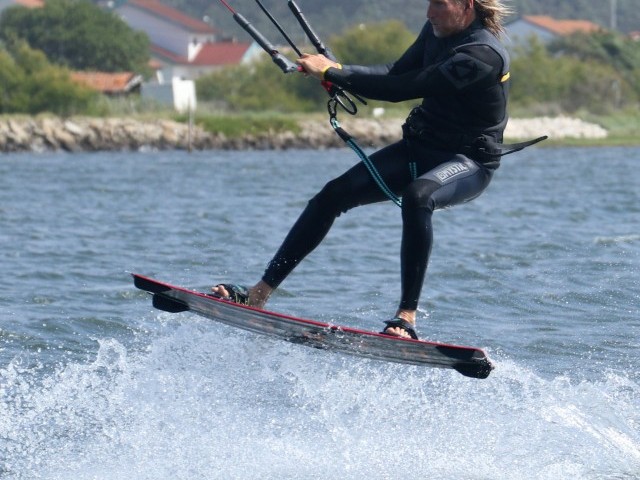 Unhooked Pop from Toeside