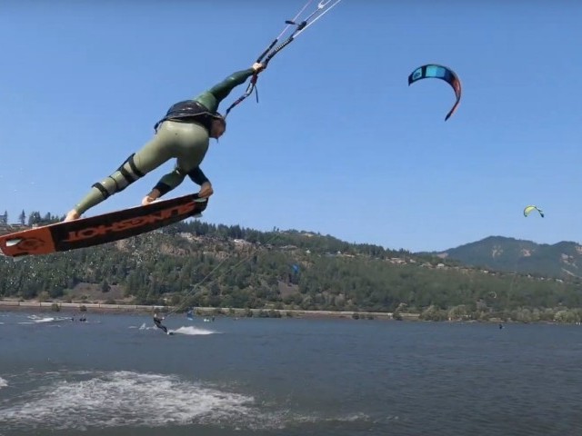 Day One of Slingshot Testing - Hood River Oregon VLOG
